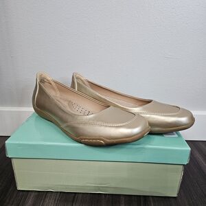 Array Metallic Gold Women's Ballet Flats